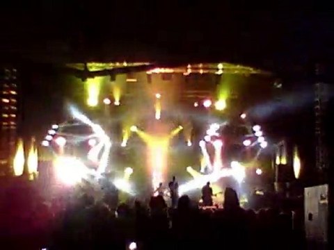 Lofofora l'œuf au festival des Vers Solidaires