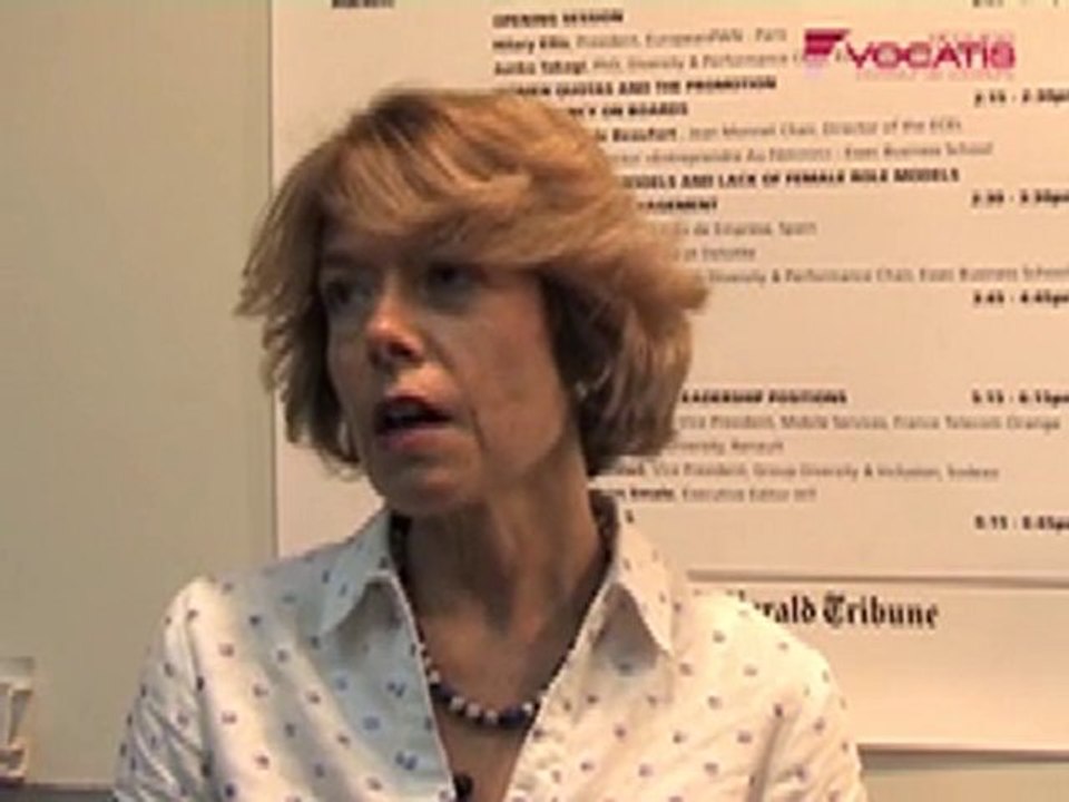 Hilary Ellis for ESSEC