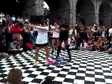 VID 00001-20100814-1447