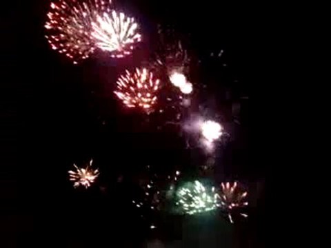 final du feu d'artifice de tournus(71) le 22/08/2010