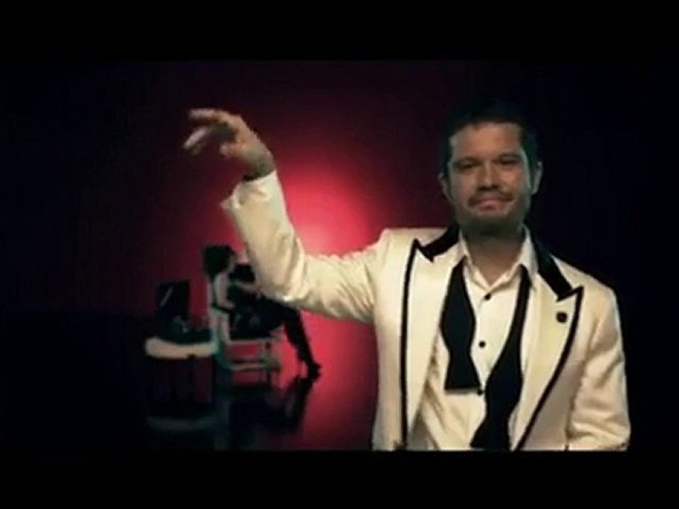 Ozan DoğuluSıla-Alain Delon Yeni Video Klip 2010