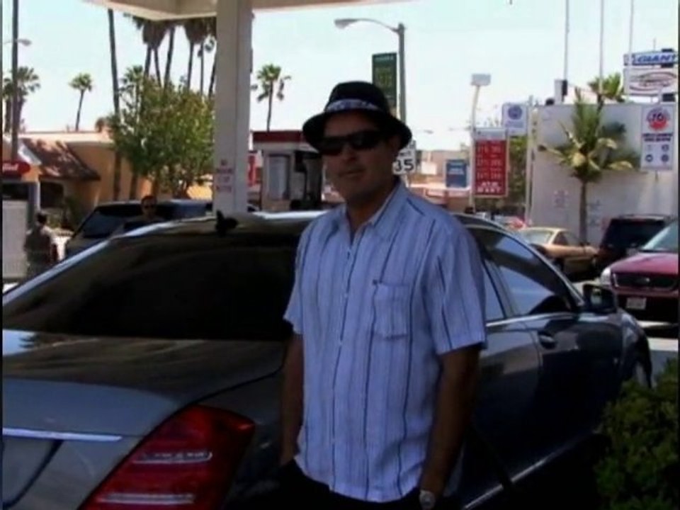 SNTV - No rehab for Charlie Sheen