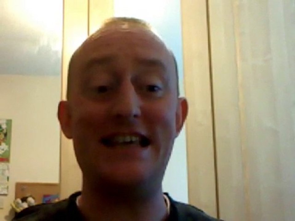 STREET HYPNOSIS - STAGE HYPNOTIST & HYPNOTISM SPEED TRANCE