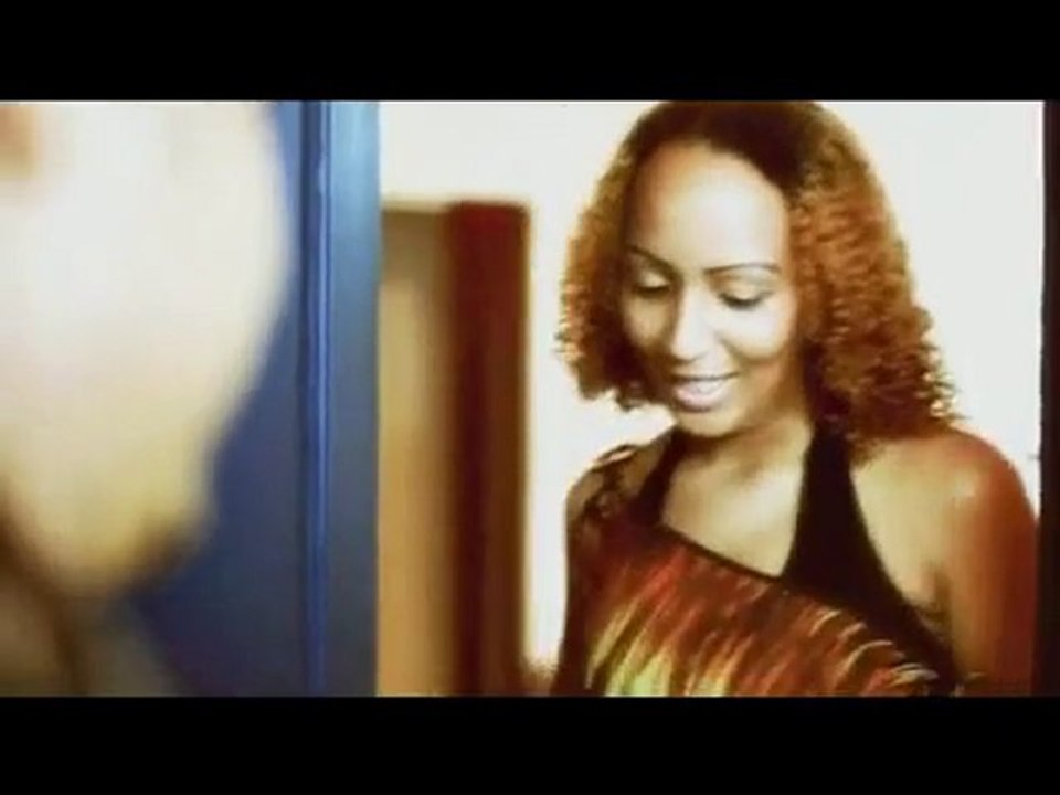 [CLIP ZOUK]LAETITIA-LOV DE VOU-2010 extrait de Perles 2 Zouk