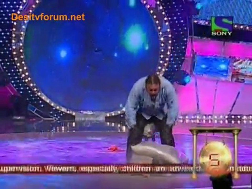 Entertainment Ke Liye Kuch bhi Karega - 23rd August 2010 p1