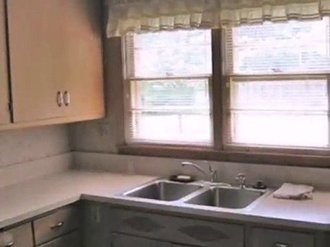 Homes for Sale - 3306 Chatham St - Racine, WI 53402 - Coldwe