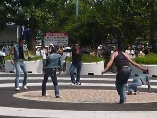Fans d'Elvis au parc Yoyogi à Tokyo