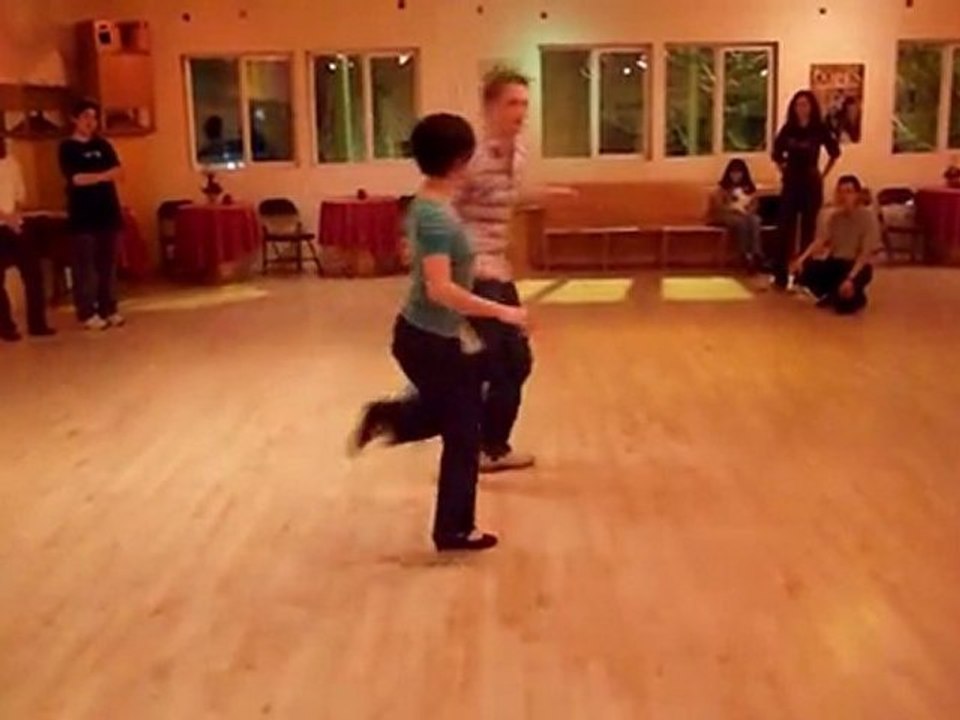 FreeSwingDanceLessons.com : Dan and Gaby review Sonnys Inter