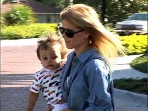 SNTV - Tiger et Elin divorcés