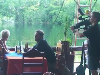 Monsters : Behind the Scenes - On-Set Featurette [VO]