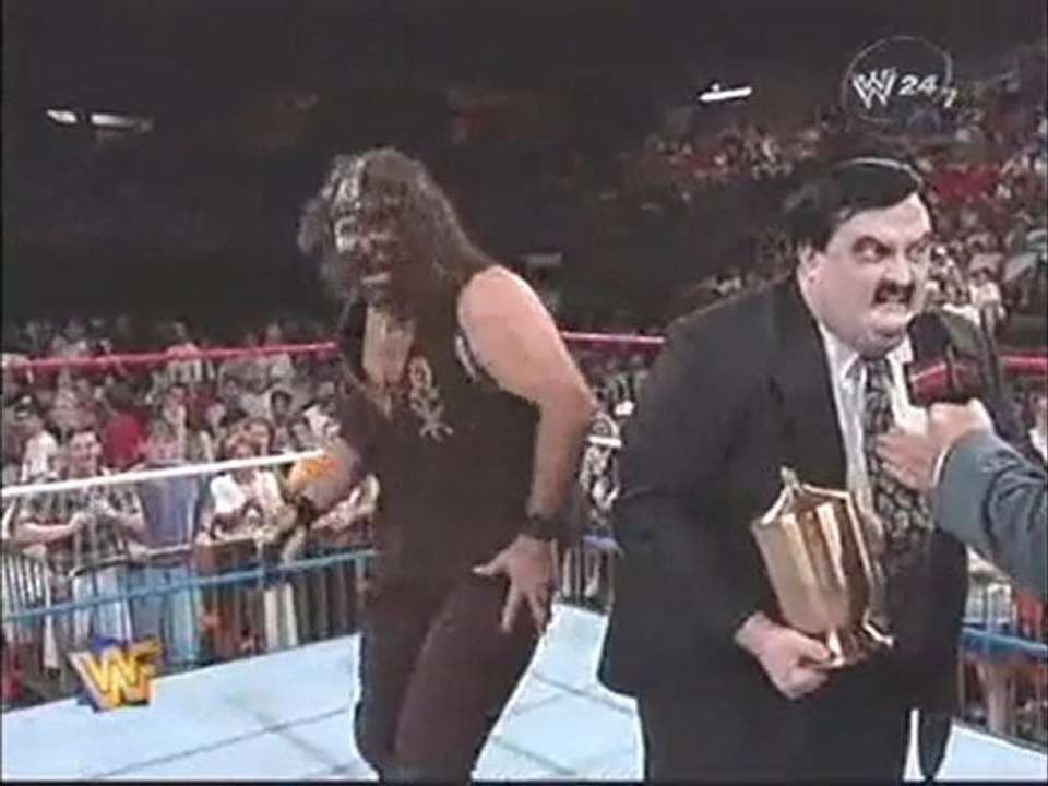 Monday Night19 08 1996 P 3