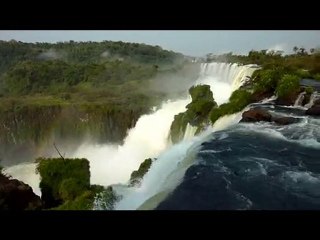 Chutes Iguazu en musique