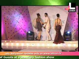 Hema-Esha At Jewellery Fashion Show