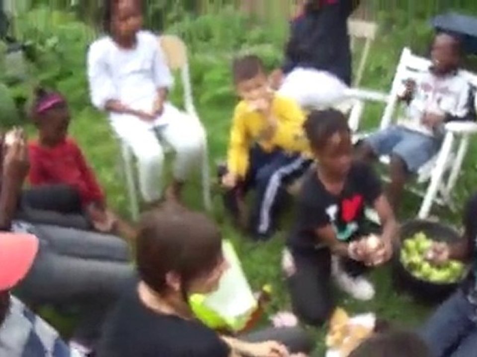 Goûter au jardin