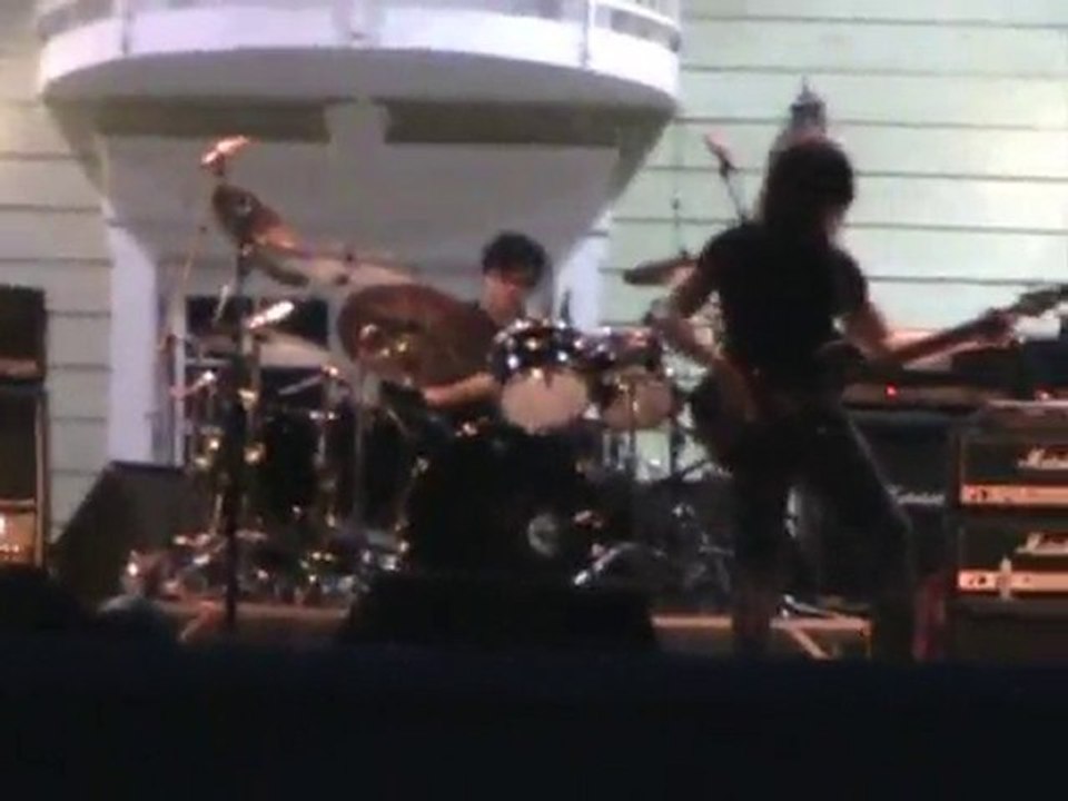 BLUE OYSTER CULT~"GODZILLA (WITH RUDY SARZO TRIBUTE)"