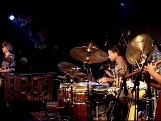 Hadouk Trio (Live in Satellit Café)-10-Le Gibbon - Gopi