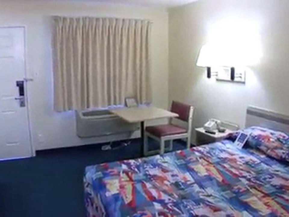 MOTEL 6 WATSONVILLE-MONTEREY AREA Video Tour