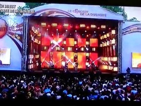 Stanislas & Mike Ibrahim concert diversité France ô 130710