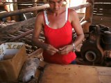 CUBA : Fabrication artisanale d'un cigare