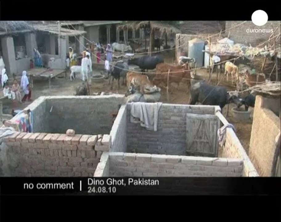 Villagers protect their homes in Pakistan - no comment