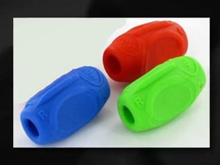 Pencil grip helps left handed writers, lefthanders rubber g