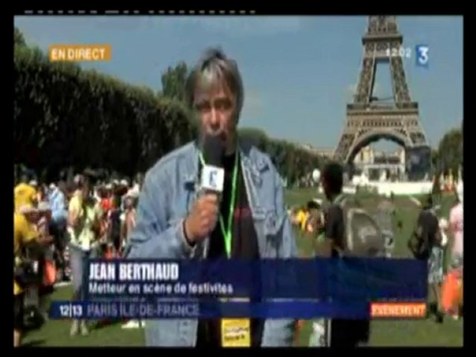 Champs de Mars - Jean berthaud et le secours Populaire