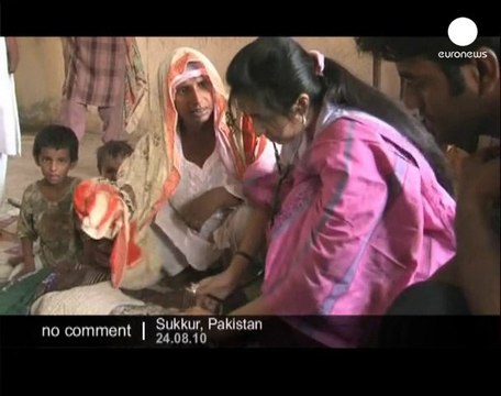 Pakistan: medical aid centres overcrowded - no comment