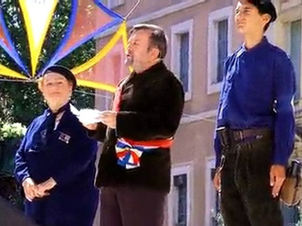 Libération de Narbonne - défilé du 10 août 2010 long