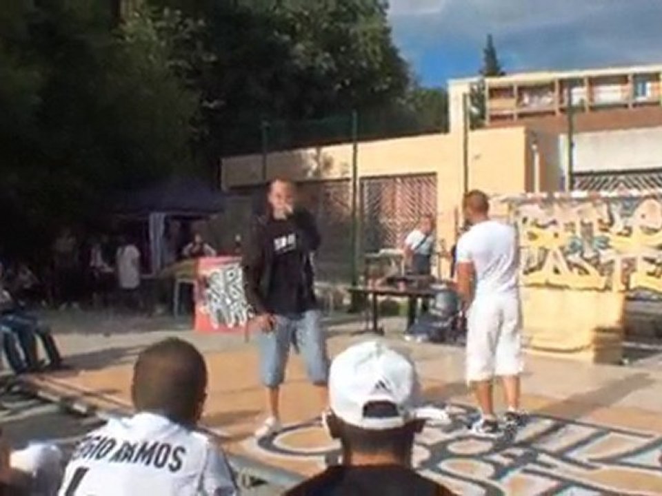 Battle of Coste Concert Grande Instance Il m'a dit fils