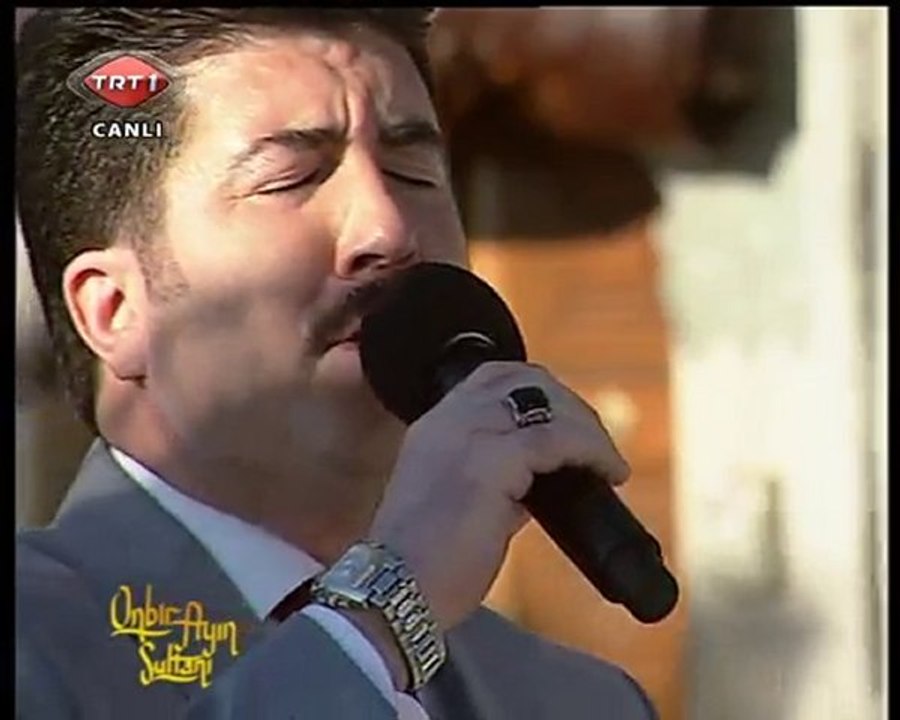 ADEM KARABEY KASİDE ELVEDA RAMAZAN TRT 1 RAMAZAN 2010