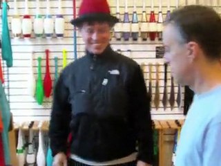 Dube Juggling: Raul Castano Hats -- The Show Must Go On