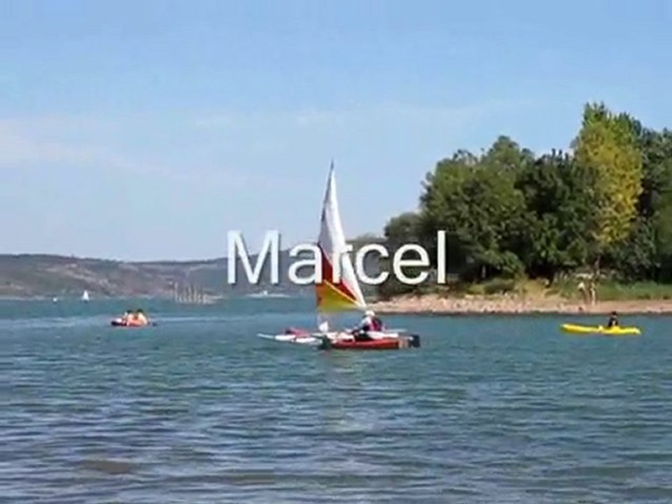 2 ème rencontre de kayaks & canoës à voile au lac du Salagou