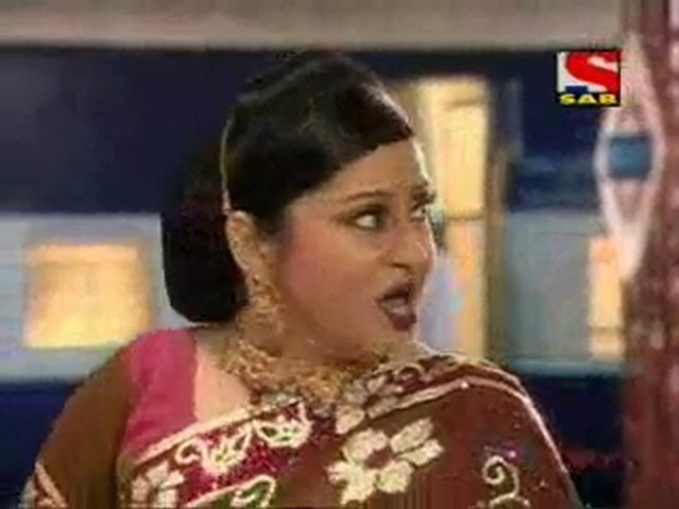 Yeh Chanda kanoon - 25th August 10 pt1