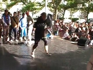 bboy nasbrok and bgirl kils in battle!!!!