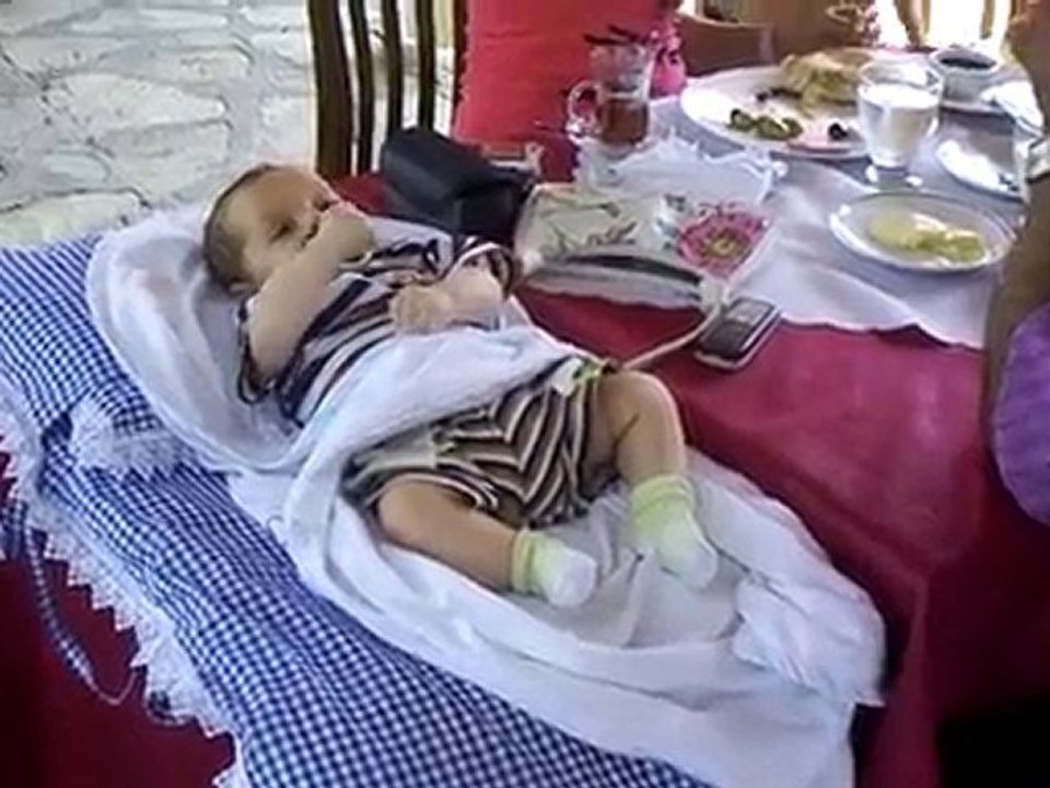 KAHVALTI...DİPSİZ GÖL