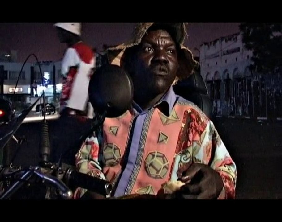 Extrait Musical #2 BENDA BILILI!