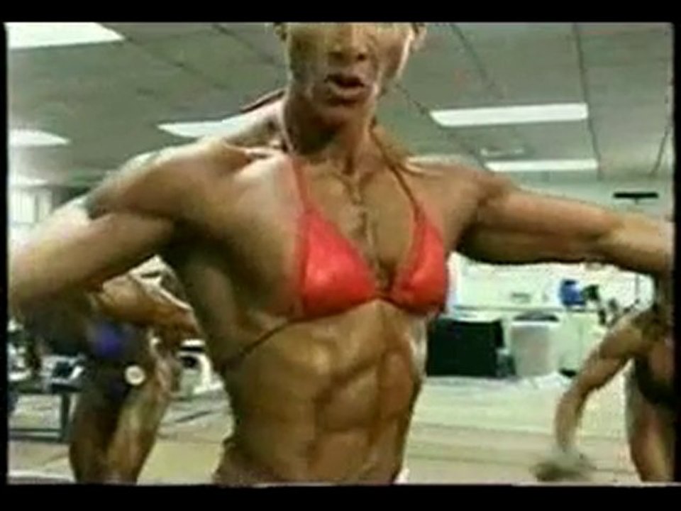 BIG STRONG GIRLS