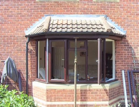 Lydiard Landscapes Limited Fencing Contractors in Swindon