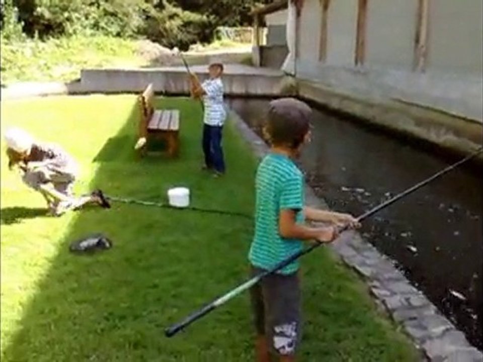 La partie de pêche des enfants