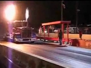 Tıra uçak motoru takarsan