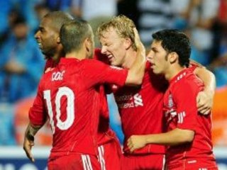 Trabzonspor 1-2 Liverpool Kuyt Winning-strike