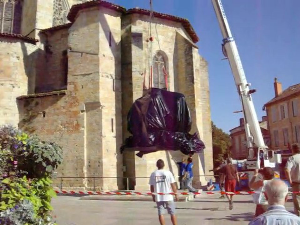 Une statue des Mousquetaires installée à Condom