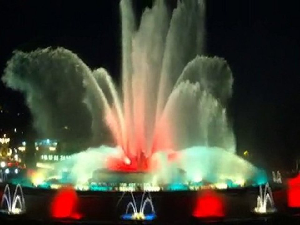 Fontaine magique de Montjuic (Fonta magic) - HD - Barcelone