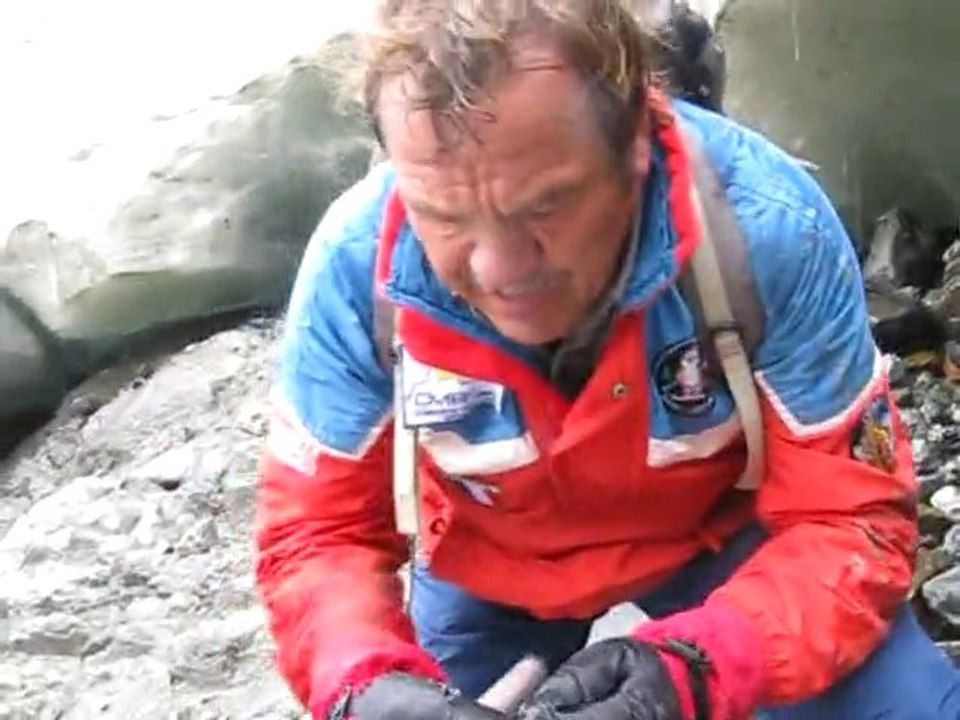 Stéphane Cosme - Sous le glacier des Bossons