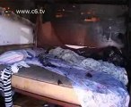 Rogo nel campo rom: bruciano 4 baracche. Muore un bambino