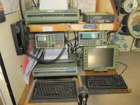 TUG OCEAN WRESTLER Bridge