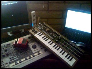 Roland MC 505 Dubstep - It's Bad