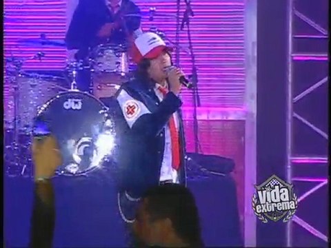 Pescao Vivo - Luciernaga Expolit10 Vida Extrema