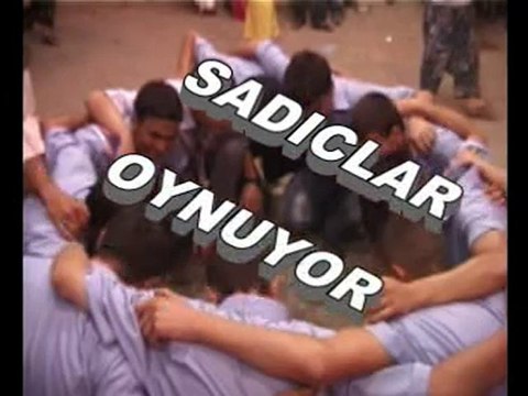 Cömlekci10(2010 Yazi)Sadiclar & Gencler oynuyor