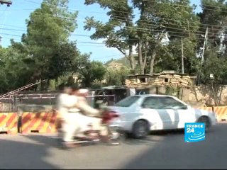 PAKISTAN – Floods: Prisoners in their own village